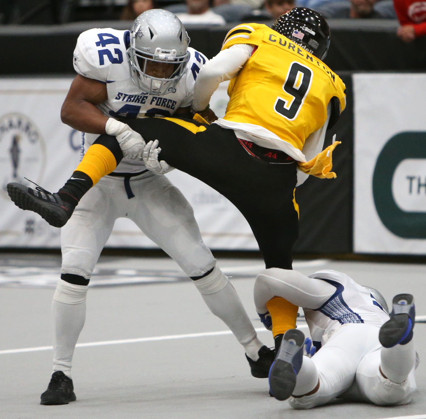 Sugar Skulls vs Strike Force